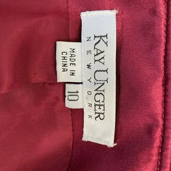 Vintage Kay Unger New York
2-piece skirt set Size 10
100% wool - Lined - Picture 3 of 13